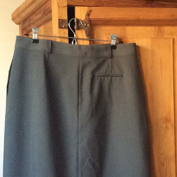 NWT The Frankie Shop Annabel Wrap Grey Skirt - Picture 4 of 10